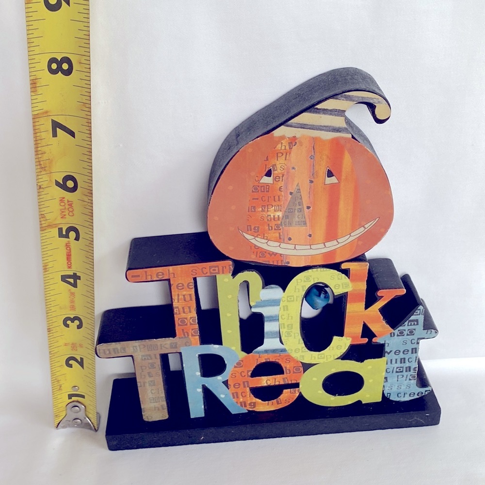 Gently Used Wooden Cracker Barrel Table Accent/Book End Halloween Decor - Picture 5 of 7